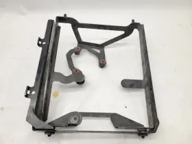 2215000346 Amg 07-11 W221 W216 Mb S63 Cl63 Cl550 Secondary Oil Cooler Mount Bracket