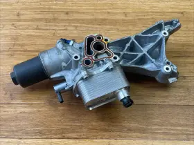 06q117021e Audi 2020 2021 2022 2023 2024 A4 Engine Oil Cooler 2.0l Oem