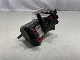 7638582 Bmw 2011-2016 528xi F10 F11 Heat Exchanger Transmission Oil Cooler Oem