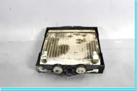 P8413002 Bmw 09-15 750i 750li F01 F02 Front Right Passenger Side Engine Oil Cooler Oem