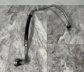 84257877 Chevrolet 2017-22 Colorado Engine Oil Cooler Water Inlet Hose Tube Pipe Oem