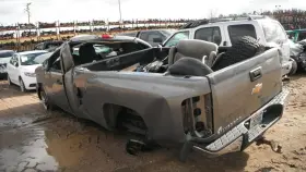 549.gm8m08 Chevrolet Truck Silvrdo15 2008 Power Steering Cooler 1863322-1