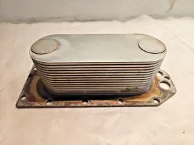 3966365 Cummins Isc 285 Isl 8.3l Diesel Engine Oil Cooler Oem