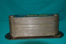 52456439 Detroit Diesel Engine Lubricating Oil Cooler