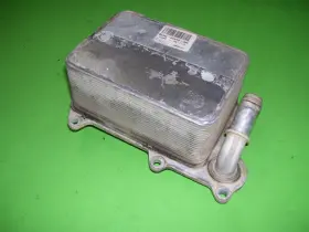 Bc3q-6c615-ah Ford 11-16 International 6.7 Diesel Oil Cooler Powerstroke