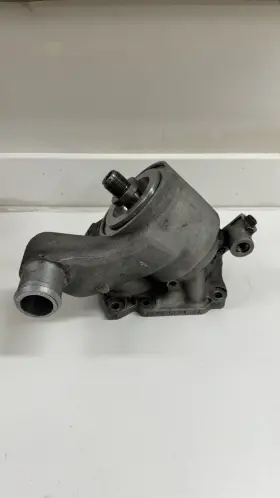 F8ze-6884-aa Ford 96-04 Oem Mustang Svt Cobra Oil Cooler Filter Housing