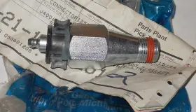 12553256 General Motors Nos 1985-99 Gmc Chevrolet P30 Van Engine Oil Cooler Line Connector 12553256 General Motors Nos 1985-99 Gmc Chevrolet P30 Van Engine Oil Cooler Line Connector