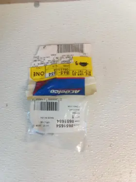8651654 Gm Automotive Transmission Oil Cooler End Fitting