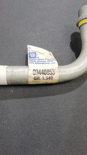 Gm93440853 Gm 93440853 Genuine Engine Oil Cooler Inlet Hose Assy