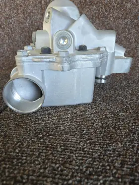 12738897 Gm Genuine Parts 12694887 Oil Cooler Duramax Dana# 8210639 Aged On Shelf New Part