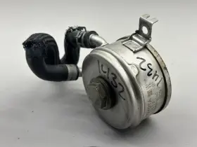 15609-38021 Lexus 15 16 17 18 Rc-f Gs-f Oil Cooler Filter Housing 5.0l 1432 Oem