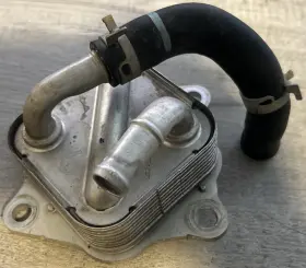 1894 Mahle F001 2021-2023 Toyota Sienna Oem Oil Cooler