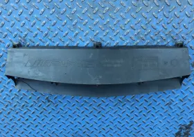 A2095050830 Mercedes-benz 2095050830 2007-20013 W221 S63 Amg Engine Oil Cooler Air Shroud A2095050830 Mercedes-benz 2095050830 2007-20013 W221 S63 Amg Engine Oil Cooler Air Shroud