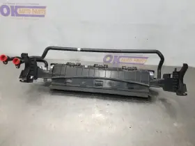 318.mb1r15 Mercedes-benz 14 2014 E550 Convertible 207 Type 4.7l Engine Oil Cooler