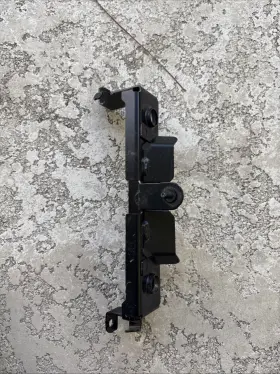 4635009801 Mercedes Benz Genuine G 550 2019-2024 Oil Cooler Mount Plate