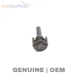 7003700300 Mercedes-benz 2019-2020 Gla250 2.0l - Oil Filler Pipe Cover Cap
