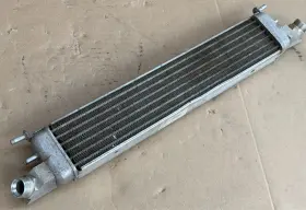 Mercedes-benz A2205000400 00 - 02 W220 C215 S/cl-class Engine Oil Cooler Radiator Oem