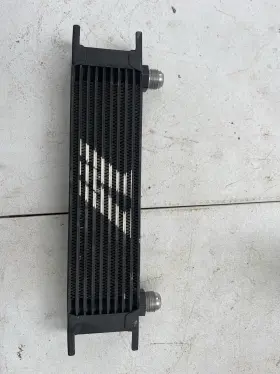 Mmoc-10bk Mishimoto Automotive Universal 10 Row Oil Cooler Black