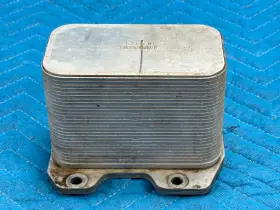 4359716 Nissan Titan Xd 5.0l Turbo Diesel Engine Oil Cooler With Gasket 47k 2016-2019 Oem