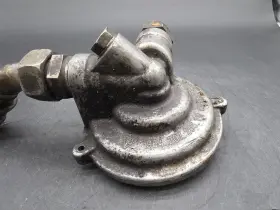 96420702503 Oem 9642072051r Used 89-94 Porsche 911 964 Oil Filter Housing