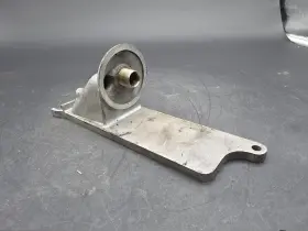 9931072050r Oem Used Original Oil Filter Holder Housing Mount For Porsche 911 993 Oe