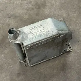 911.107.041.00 Porsche 911 Engine Oil Cooler Behr 91110704100