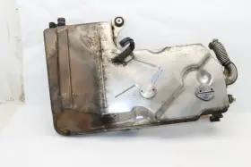 99620707072-22002 Porsche 2001 2002-2004 911 996 Turbo Oil Tank Reservoir Burn Marks