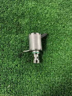G4d3-2d350-aa Range Rover Jaguar 2015 Engine Block Oil Solenoid 2.0l 16v Td4 Diesel 2d350-aa
