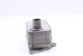 06j112021j-18093 Volkswagen 2009 Passat Engine Oil Cooler