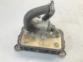 318.vo1t09 Volvo 07 08 09 10 11 12 13 C70 T5 Convertible 2.5 Engine Oil Cooler Oem B